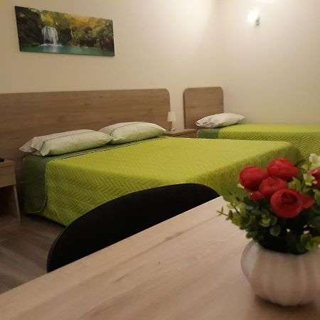 Af Service B&B Мезанье Экстерьер фото