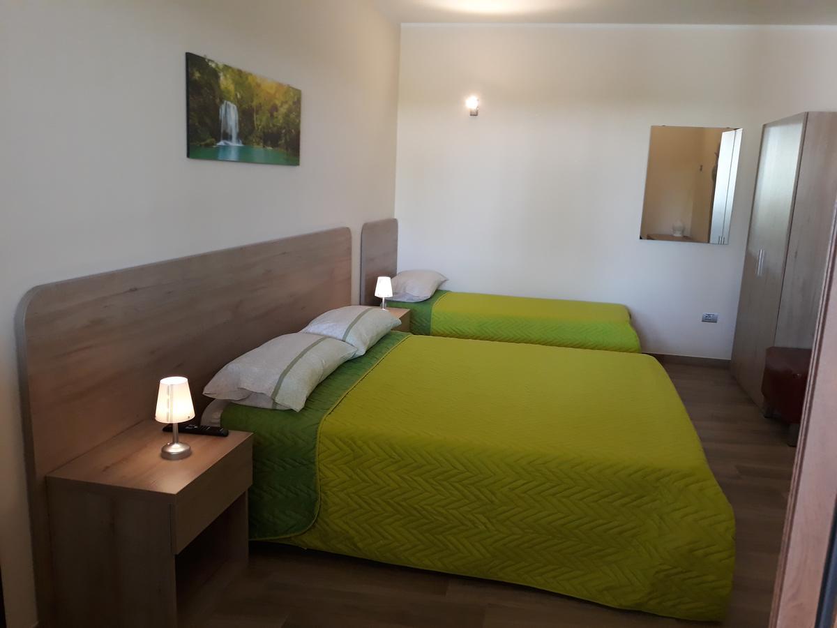 Af Service B&B Мезанье Экстерьер фото